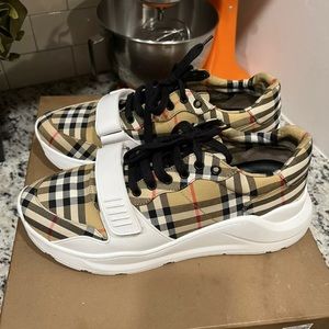 Burberry Regis Checkered Beige Mens Sneaker US 11.5